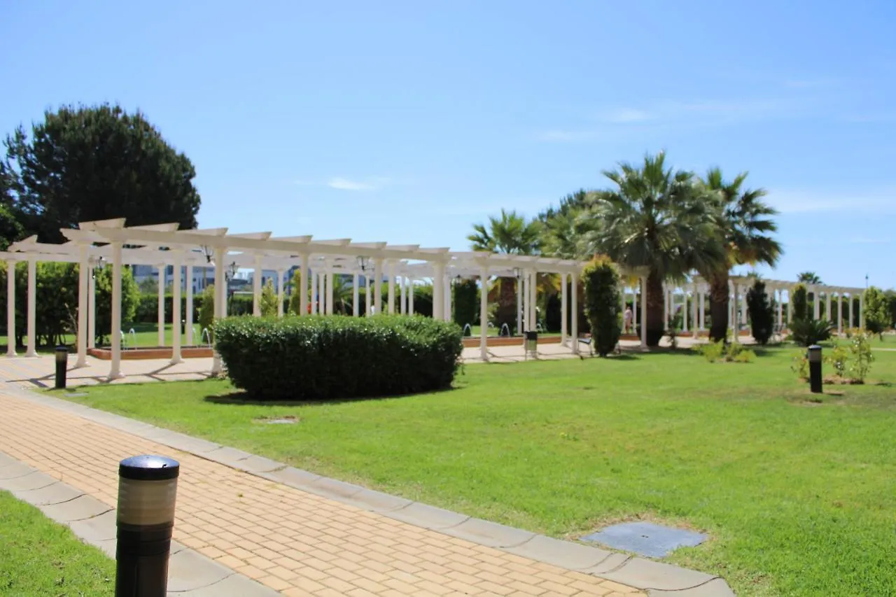 Apartment Apto. De 1 Dormitorio En Primera Linea De Playa. Isla Canela Huelva Spain